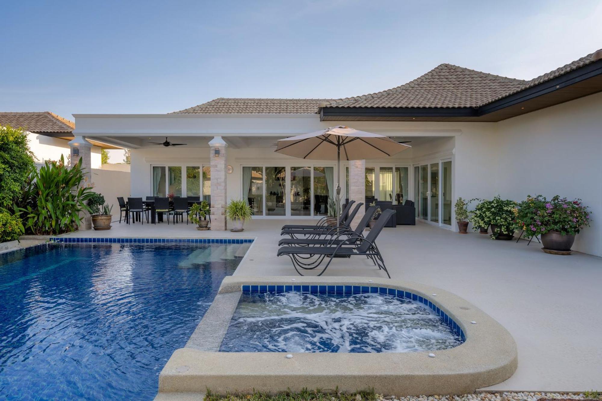 Orchid Paradise Homes Villa *